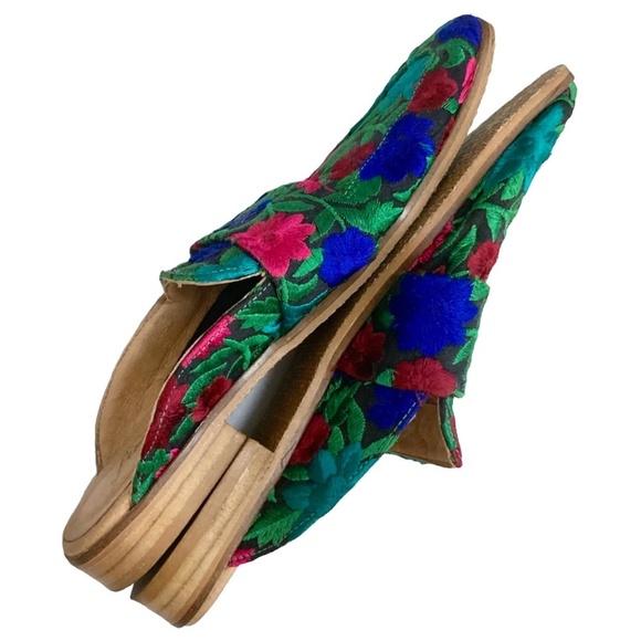FREE PEOPLE At Ease Embroidered Brocade Slip On Flat Loafer Mules - Picture 13 of 15